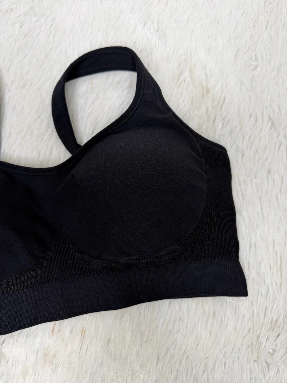 UNDEROUTFIT / The Comfort Shaping Bra Black Style # 457 / L